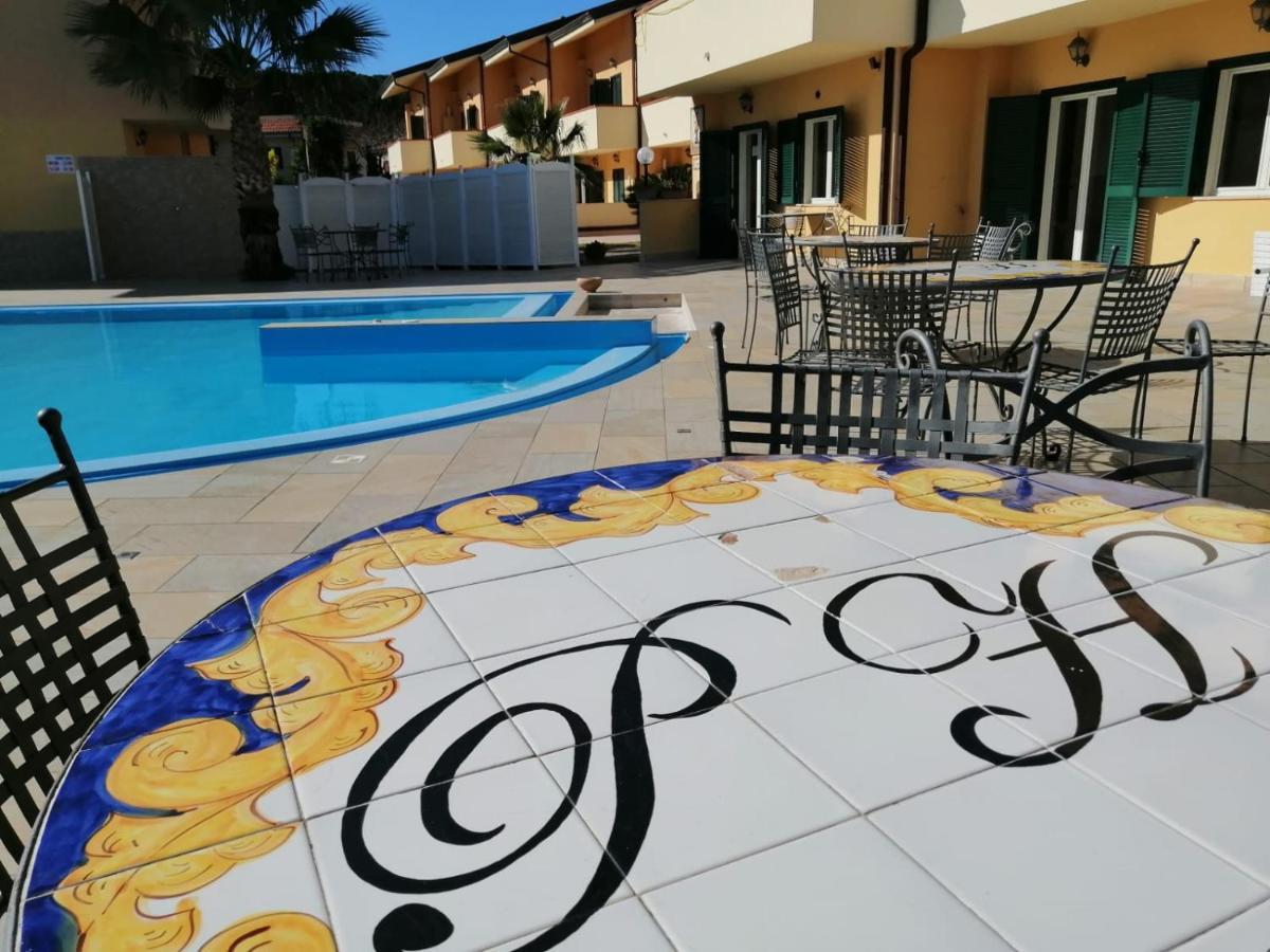 Conca Degli Dei Aparthotel Paestum Buitenkant foto