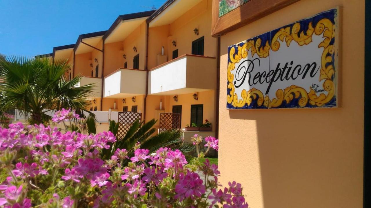 Conca Degli Dei Aparthotel Paestum Buitenkant foto