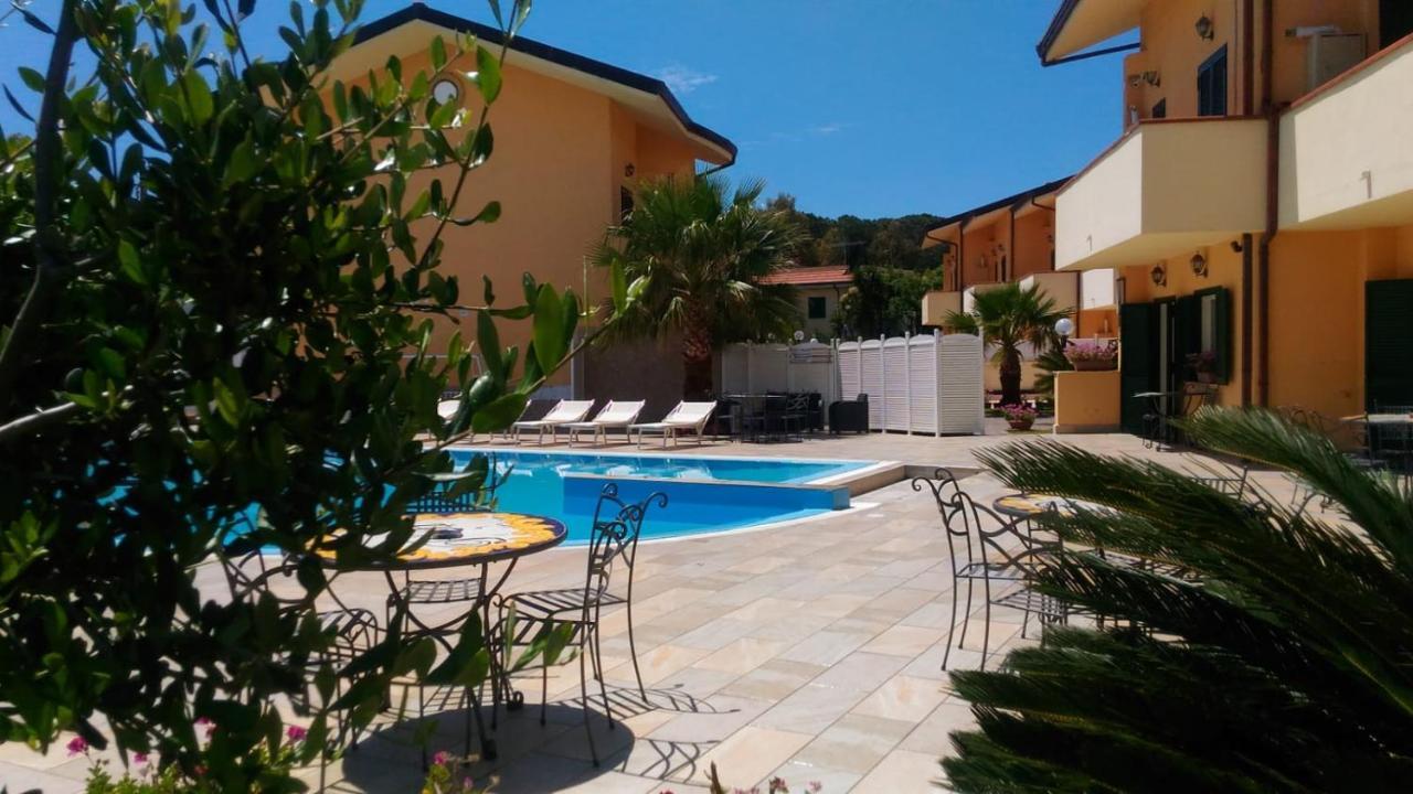 Conca Degli Dei Aparthotel Paestum Buitenkant foto