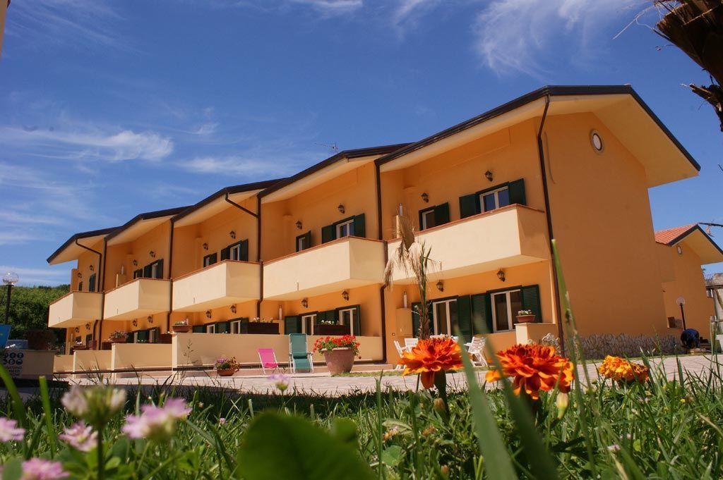 Conca Degli Dei Aparthotel Paestum Buitenkant foto